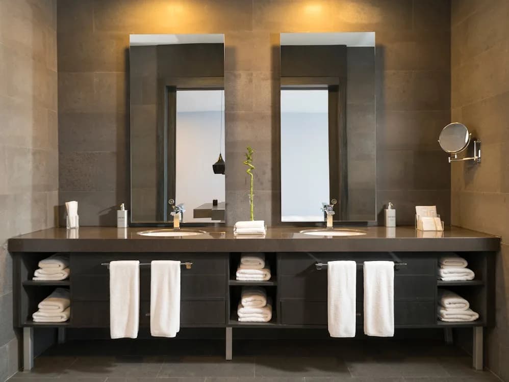 Reforma de baño en Benalmádena — segunda residencia en Benalmádena Costa · Costa del Sol Reformas