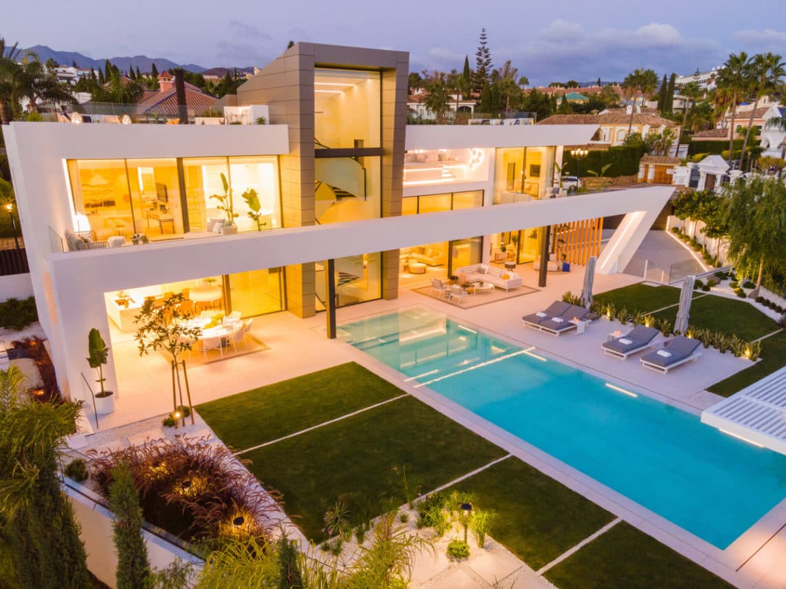 Villa de lujo con piscina · Marbella